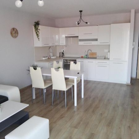 Apartament Marzenie 9 - Opole Apartment ภายนอก รูปภาพ
