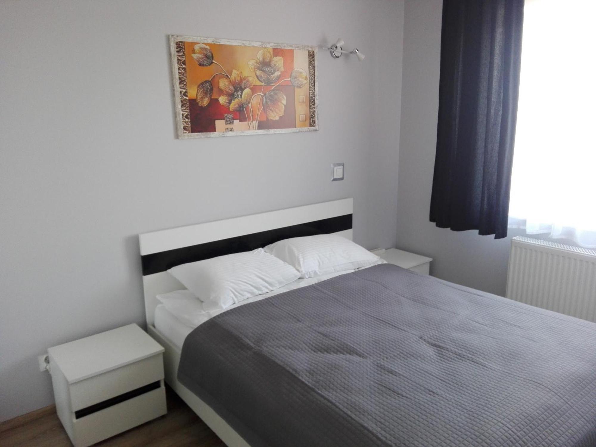 Apartament Marzenie 9 - Opole Apartment ภายนอก รูปภาพ